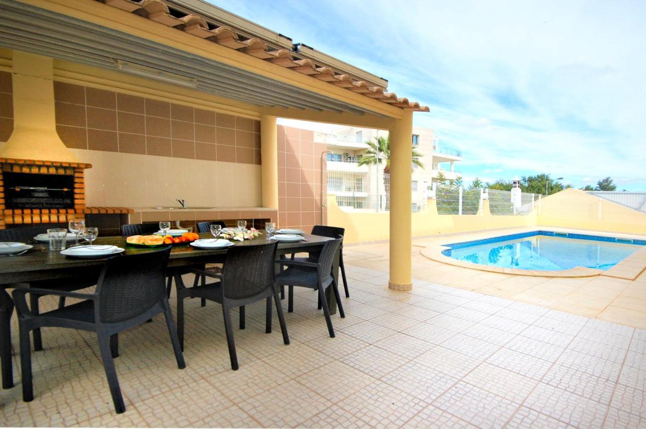 Villa Alice - Free Wifi & Air Co & Swimming Pool - By Bedzy Albufeira Exterior photo